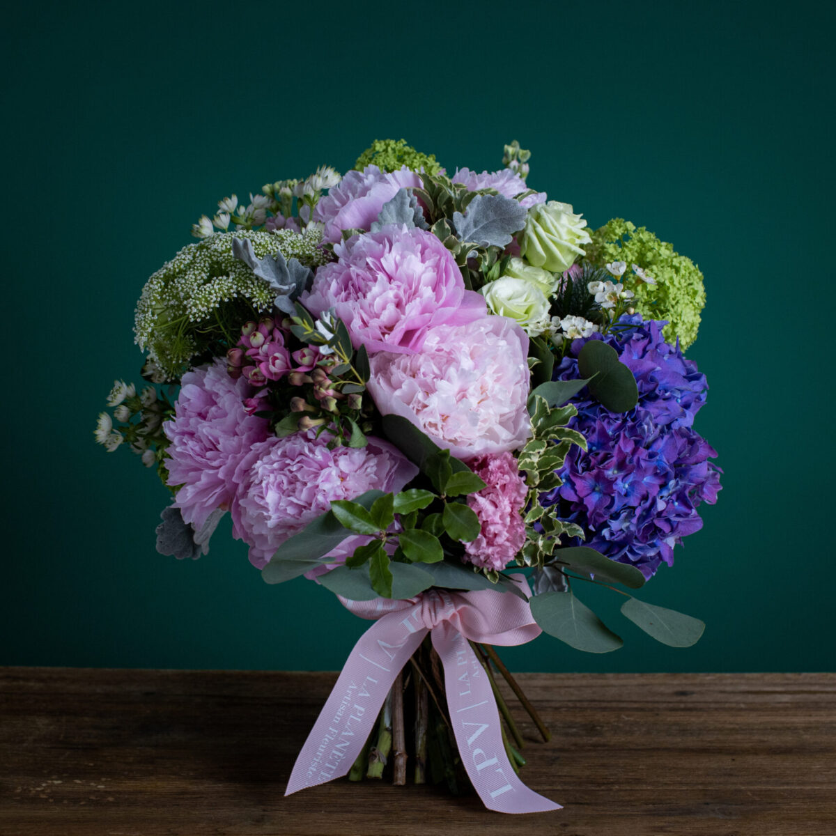 Lavender Blush | Florist Delivery Hong Kong | Buy Flowers Online