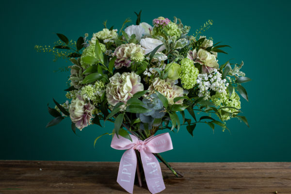 Vintage Glamour | Order Flowers Online Hong Kong | LPV Hong Kong